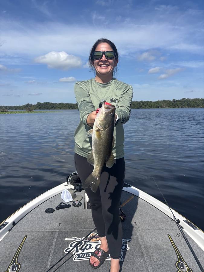 Jen showing off a thick St. Johns River bass